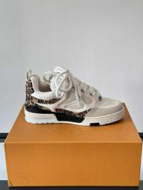Picture of Louis Vuitton Shoes _SKULVsz38-45hnh121616643